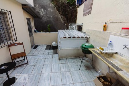 Casa à venda com 240m², 3 quartos e 4 vagasQuintal