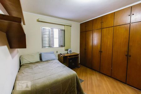 Casa à venda com 240m², 3 quartos e 4 vagasQuarto 3