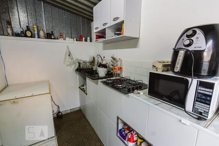 Casa à venda com 240m², 3 quartos e 4 vagasCozinha 2