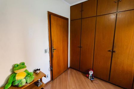 Casa à venda com 240m², 3 quartos e 4 vagasSuíte 2