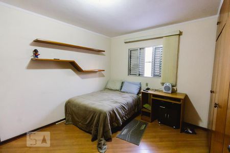 Casa à venda com 240m², 3 quartos e 4 vagasQuarto 3