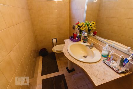 Lavabo de casa à venda com 3 quartos, 240m² em Lapa, São Paulo