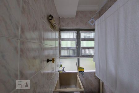 Apartamento à venda com 64m², 2 quartos e sem vagaArea de Serviço