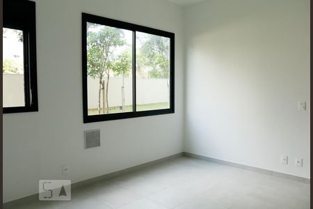 Sala de apartamento para alugar com 1 quarto, 35m² em Jurubatuba, São Paulo