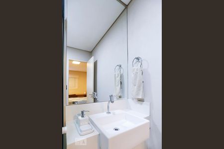 Apartamento à venda com 43m², 1 quarto e sem vagaBanheiro da Suíte