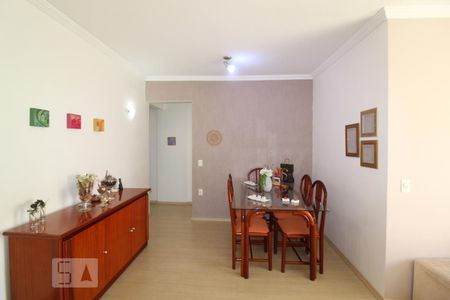 Apartamento para alugar com 98m², 3 quartos e 2 vagasSala