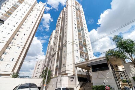 Apartamento para alugar com 52m², 2 quartos e 1 vagaFachada do condomínio