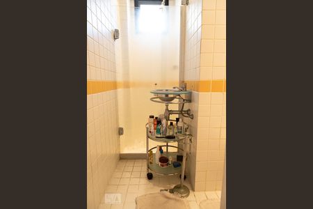 Apartamento à venda com 78m², 2 quartos e 1 vagaBanheiro da suíte 1