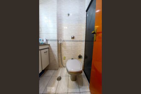 Apartamento à venda com 98m², 3 quartos e 2 vagasBanheiro da Suite