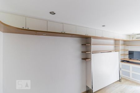 Studio para alugar com 28m², 1 quarto e 1 vagaStudio - Armários