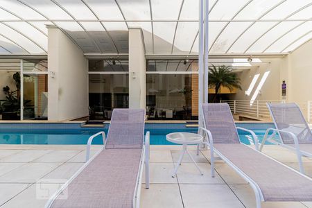 Studio para alugar com 28m², 1 quarto e 1 vagaPiscina