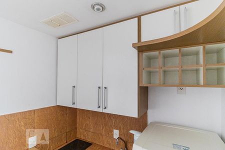 Studio para alugar com 28m², 1 quarto e 1 vagaCozinha - Armário