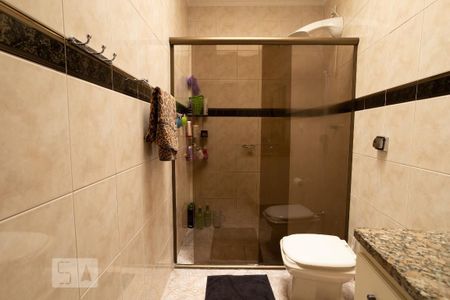 Casa à venda com 320m², 5 quartos e 4 vagasBanheiro Social