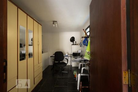 Casa à venda com 320m², 5 quartos e 4 vagasEscritório na Garagem