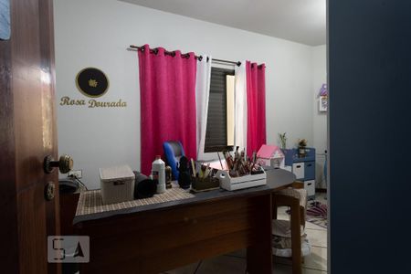 Casa à venda com 320m², 5 quartos e 4 vagasQuarto 3