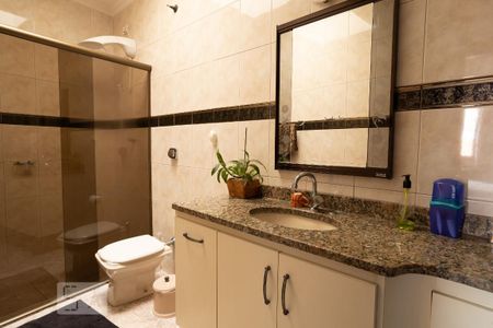 Casa à venda com 320m², 5 quartos e 4 vagasBanheiro Social