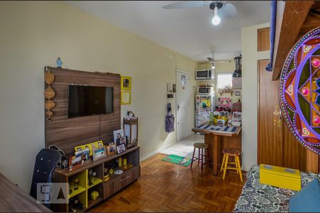 Sala de kitnet/studio à venda com 1 quarto, 30m² em Cidade Baixa, Porto Alegre