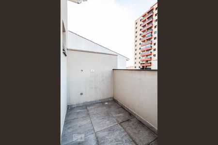 Apartamento à venda com 107m², 2 quartos e 1 vagaÁrea de Serviço
