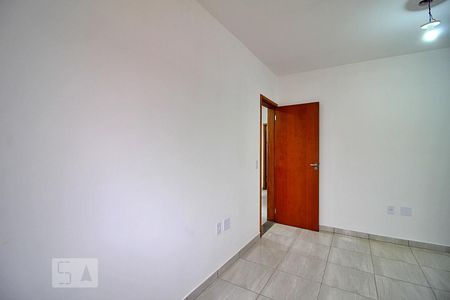 Quarto Suíte de apartamento para alugar com 2 quartos, 55m² em Jardim Bom Pastor, Santo André