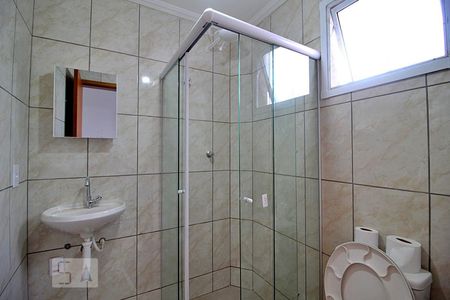 Banheiro da Suíte de apartamento para alugar com 2 quartos, 55m² em Jardim Bom Pastor, Santo André