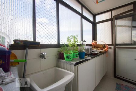 Apartamento à venda com 112m², 3 quartos e 2 vagasÁrea de Serviço