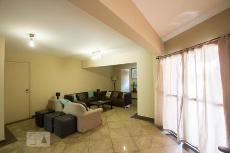 Apartamento à venda com 112m², 3 quartos e 2 vagasSalão de Festas