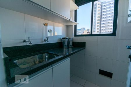 Apartamento para alugar com 68m², 2 quartos e 1 vagaDetalhe da area de serviço