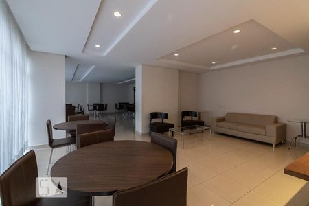 Apartamento para alugar com 68m², 2 quartos e 1 vagaÁrea comum