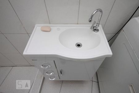 Apartamento à venda com 49m², 1 quarto e sem vagaBanheiro