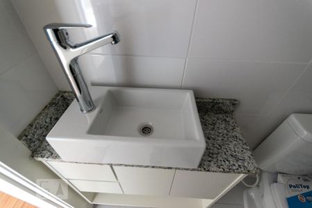 Apartamento para alugar com 28m², 1 quarto e sem vaga Apartamento para alugar com 28m², 1 quarto e sem vagaBanheiro