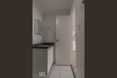 Apartamento para alugar com 38m², 1 quarto e 1 vaga Apartamento para alugar com 38m², 1 quarto e 1 vagaBANHEIRO