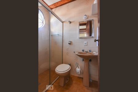 Casa para alugar com 135m², 3 quartos e sem vaga Casa para alugar com 135m², 3 quartos e sem vagaBanheiro Quarto 3 Suíte