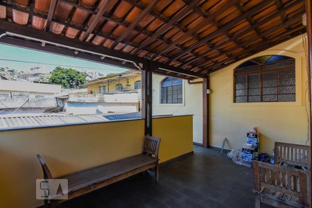 Varanda Sala 1 de casa para alugar com 3 quartos, 135m² em Santa Efigênia, Belo Horizonte