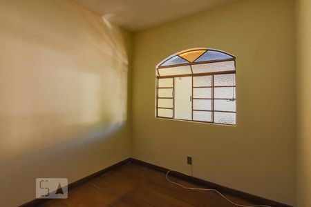 Casa para alugar com 135m², 3 quartos e sem vaga Casa para alugar com 135m², 3 quartos e sem vagaQuarto 1