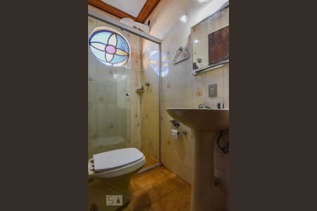 Casa para alugar com 135m², 3 quartos e sem vaga Casa para alugar com 135m², 3 quartos e sem vagaBanheiro Social