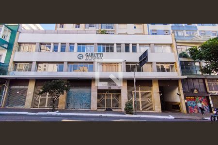 Apartamento à venda com 164m², 3 quartos e 1 vagaFachada