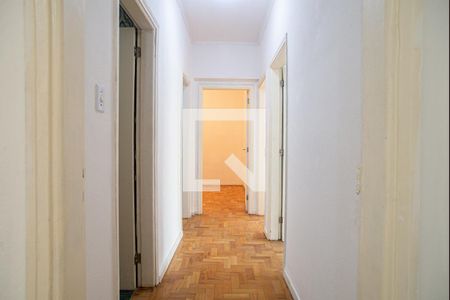 Apartamento à venda com 164m², 3 quartos e 1 vagaCorredor dos quartos