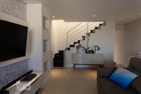 Casa à venda com 98m², 3 quartos e 2 vagasSala