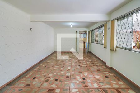 Casa para alugar com 160m², 3 quartos e 2 vagasSalão