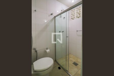 Casa para alugar com 160m², 3 quartos e 2 vagasBanheiro 