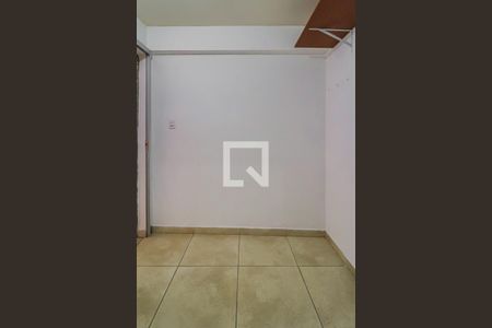 Casa para alugar com 160m², 3 quartos e 2 vagasBanheiro 