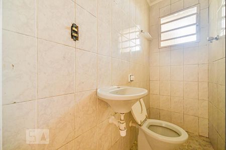 Casa à venda com 288m², 4 quartos e 3 vagasBanheiro Social