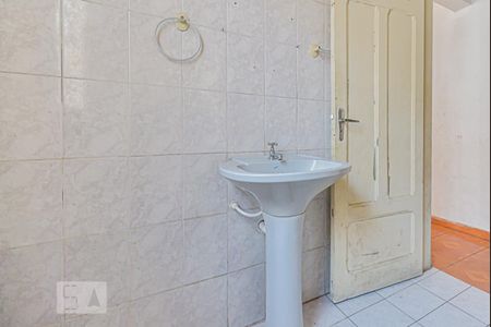 Casa à venda com 288m², 4 quartos e 3 vagasBanheiro da Suite 1