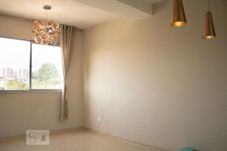 Sala de apartamento para alugar com 2 quartos, 65m² em Vila Fachini, São Paulo