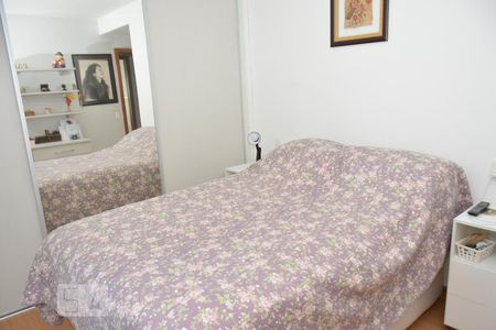 Quarto com suite de apartamento à venda com 3 quartos, 220m² em Jardim Guanabara, Rio de Janeiro