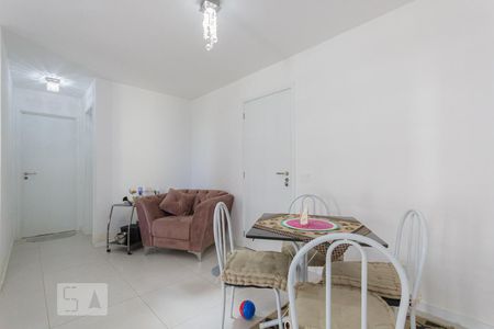 Sala de apartamento para alugar com 1 quarto, 64m² em Jacarepaguá, Rio de Janeiro