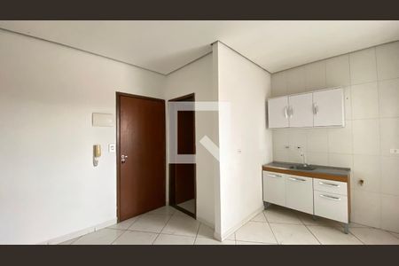 Sala / Cozinha de apartamento à venda com 1 quarto, 24m² em Vila Constança, São Paulo