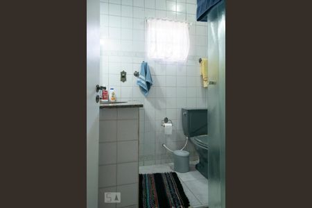 Casa à venda com 300m², 4 quartos e 3 vagasBANHEIRO