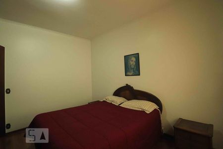 Apartamento à venda com 313m², 3 quartos e 3 vagasQuarto 2