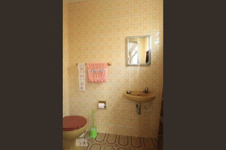 Apartamento à venda com 313m², 3 quartos e 3 vagasBanheiro de Serviço